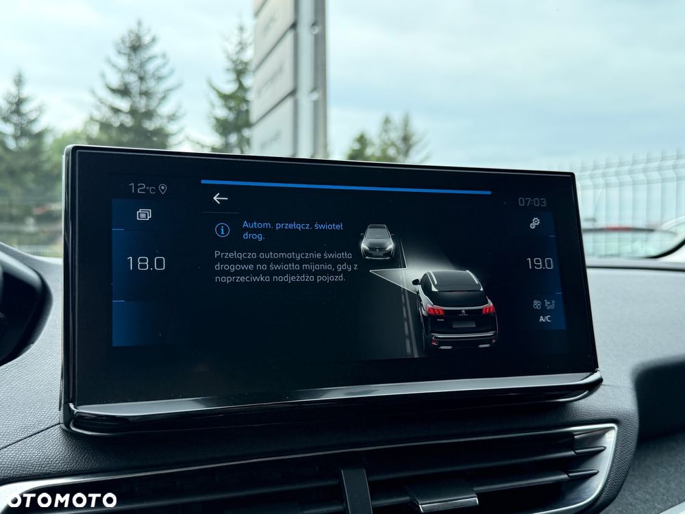 Peugeot 3008 BlueHDi 130 Stop & Start EAT8 Allure - 16