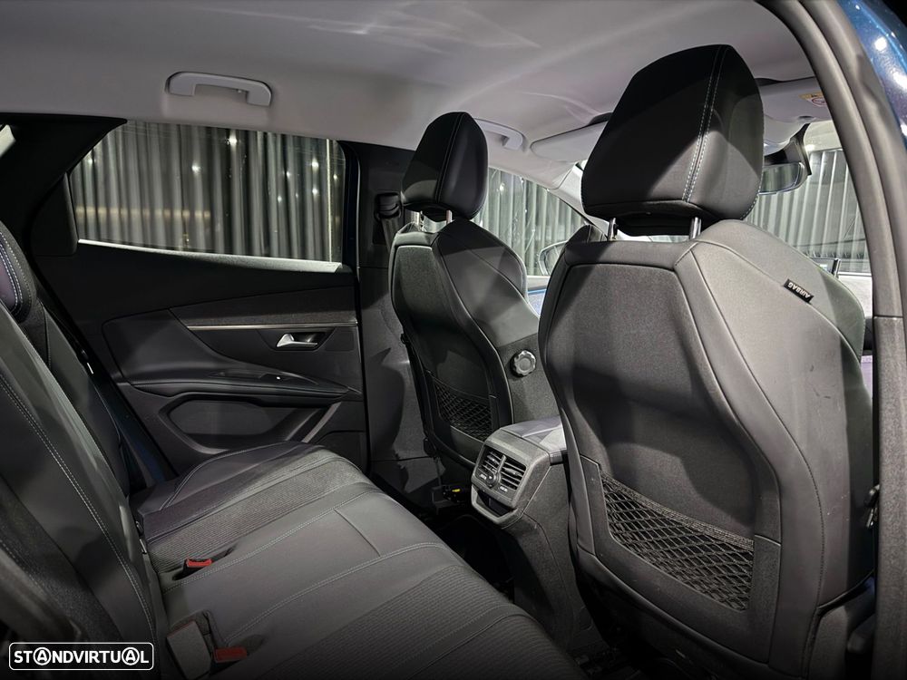 Peugeot 3008 1.6 Hybrid Allure e-EAT8 - 38