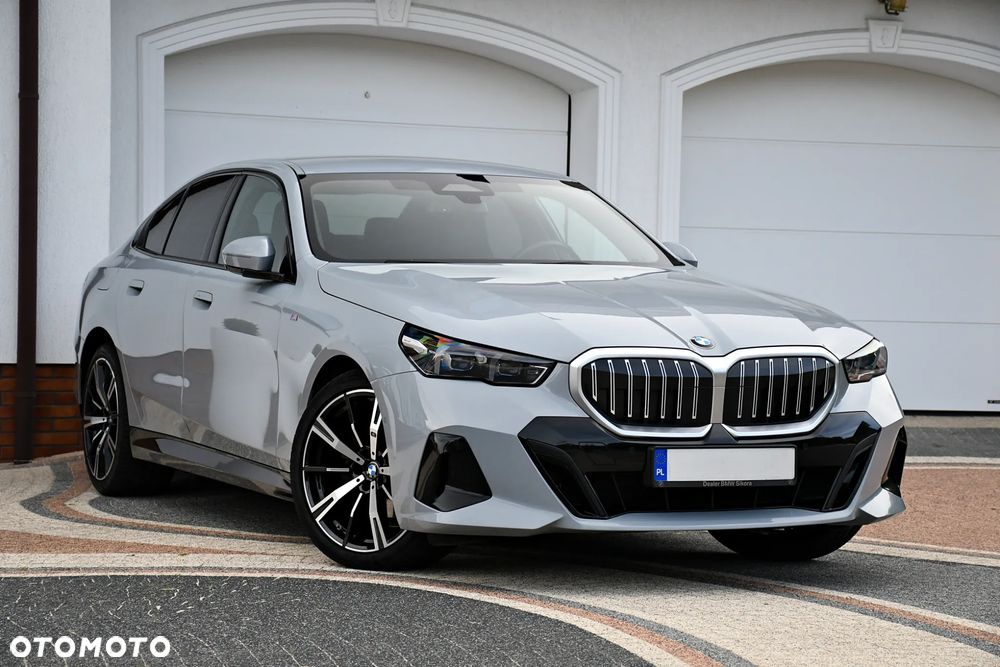 BMW Seria 5 520d mHEV M Sport - 10