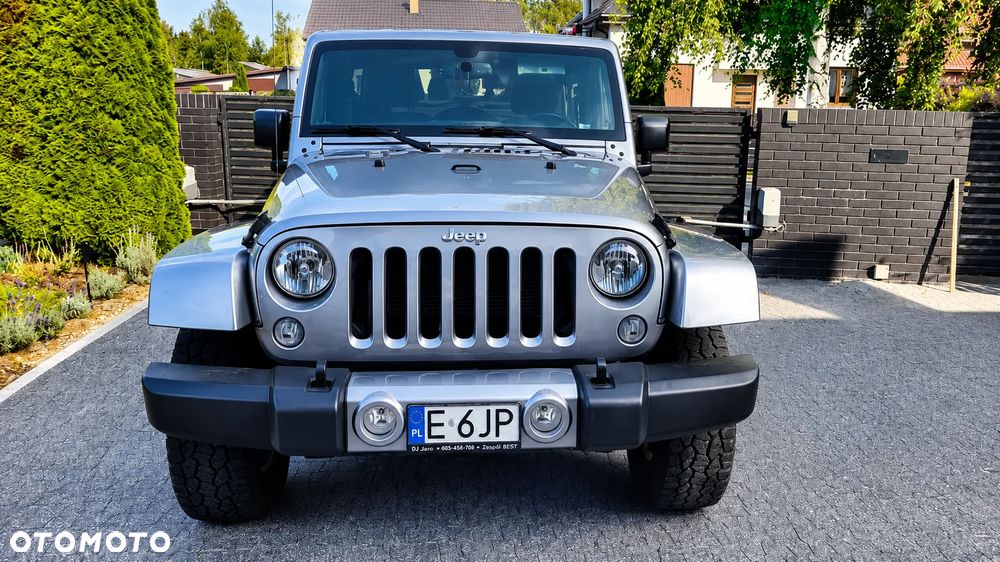 Jeep Wrangler 3.6 Unlim Sahara - 5