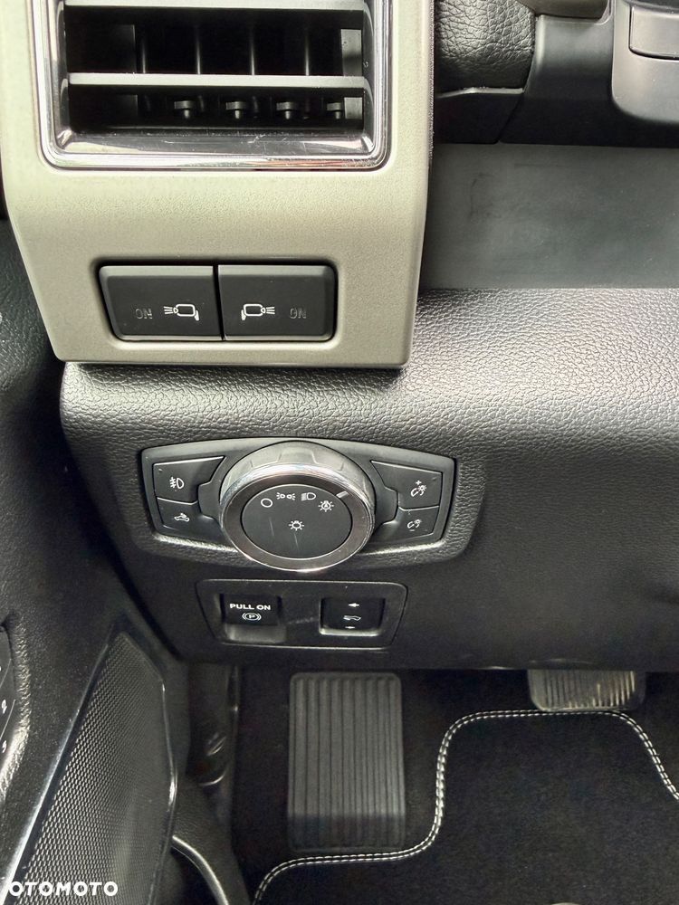 Ford F150 - 17
