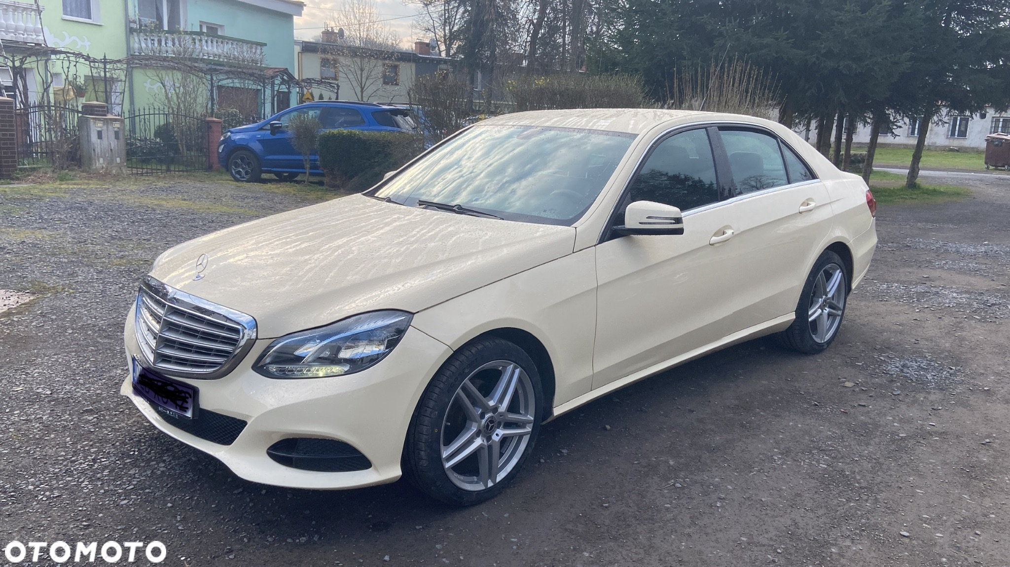 Mercedes-Benz Klasa E - 2