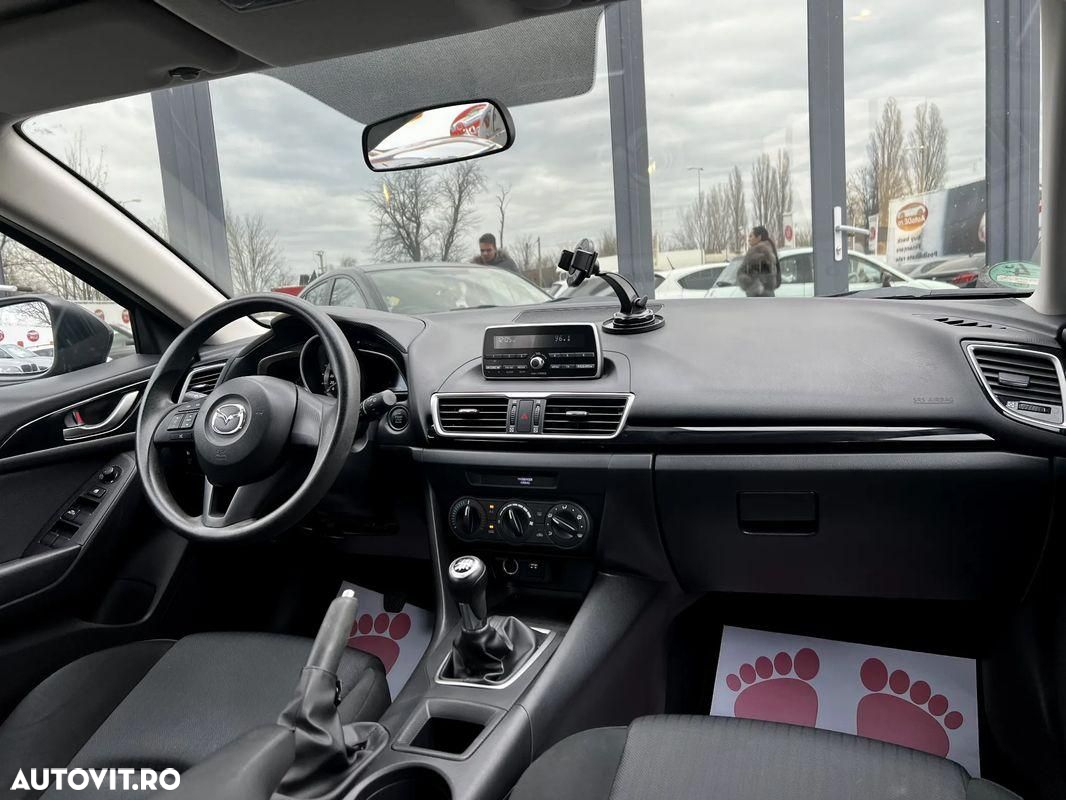 Mazda 3 - 6