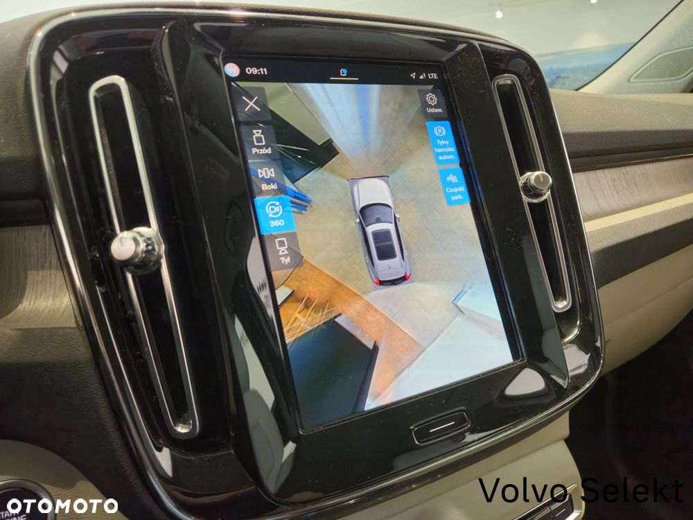 Volvo XC 40 - 29
