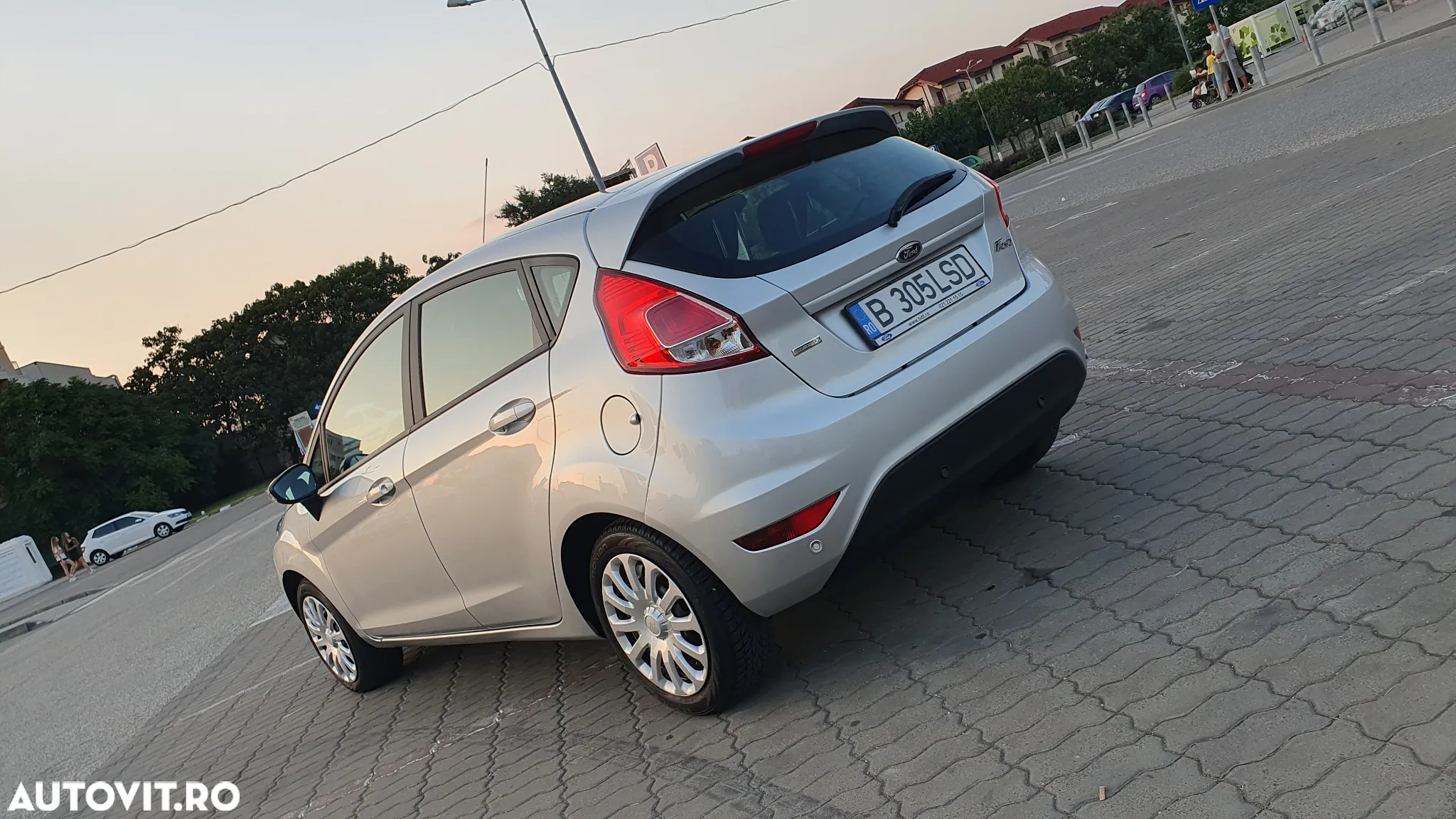 Ford Fiesta 1.0 Start Stop Trend - 34