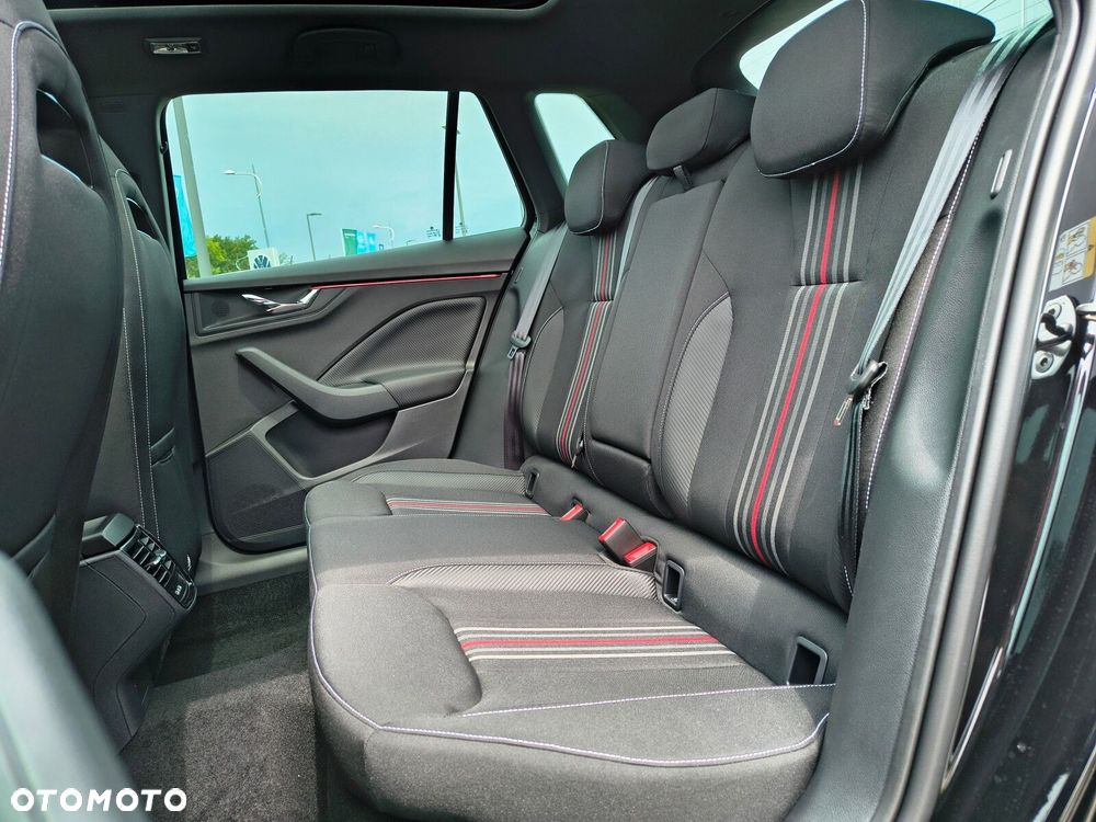 Skoda Kamiq 1.0 TSI Monte Carlo - 16