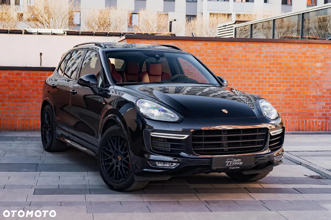 Porsche Cayenne GTS - 3