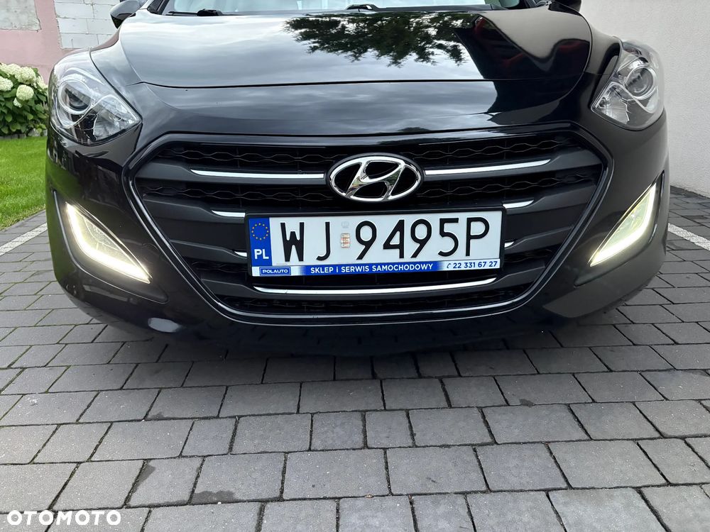 Hyundai i30 blue 1.4 Classic - 19
