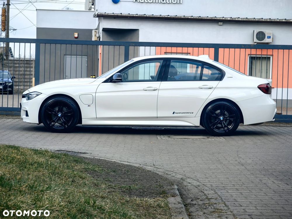 BMW Seria 3 - 1