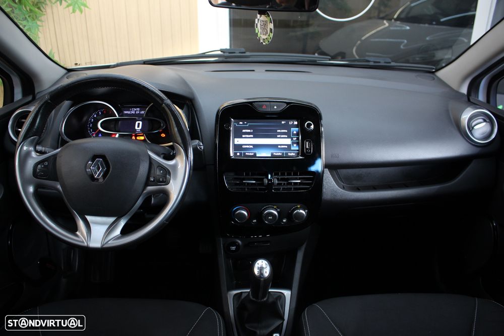 Renault Clio Sport Tourer 0.9 TCe Limited - 29