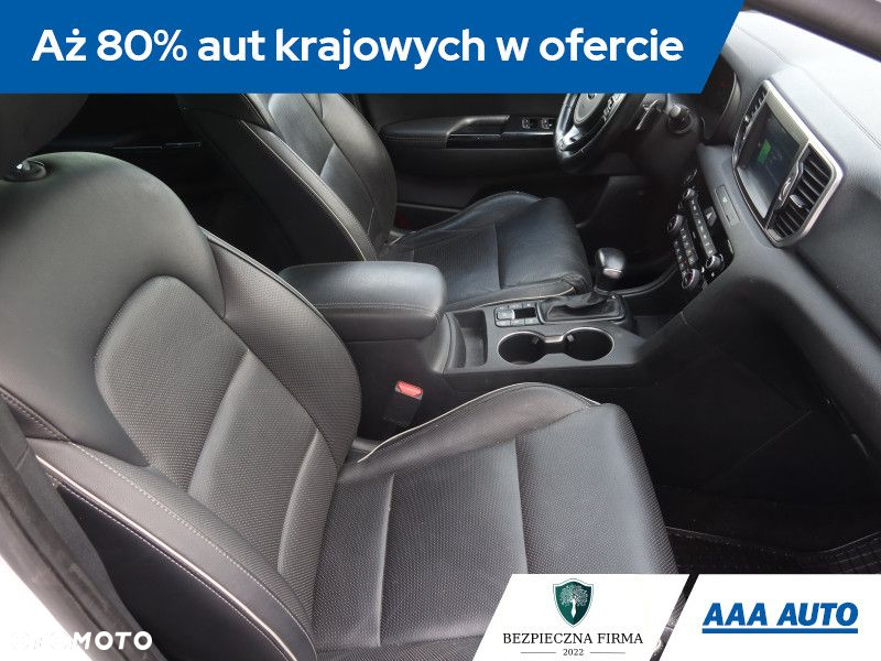 Kia Sportage - 10