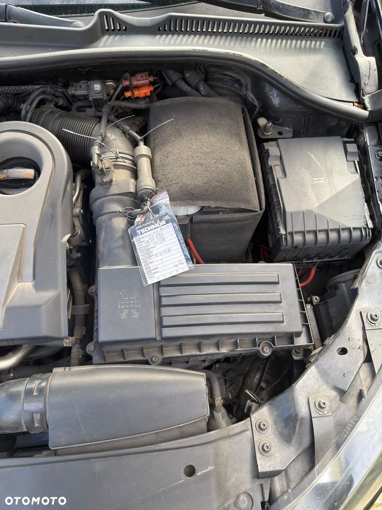 Volkswagen Golf - 20