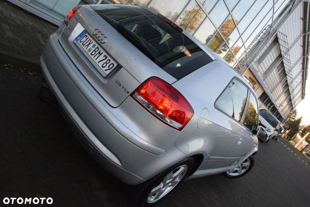 Audi A3 3-drzwiowe - 16