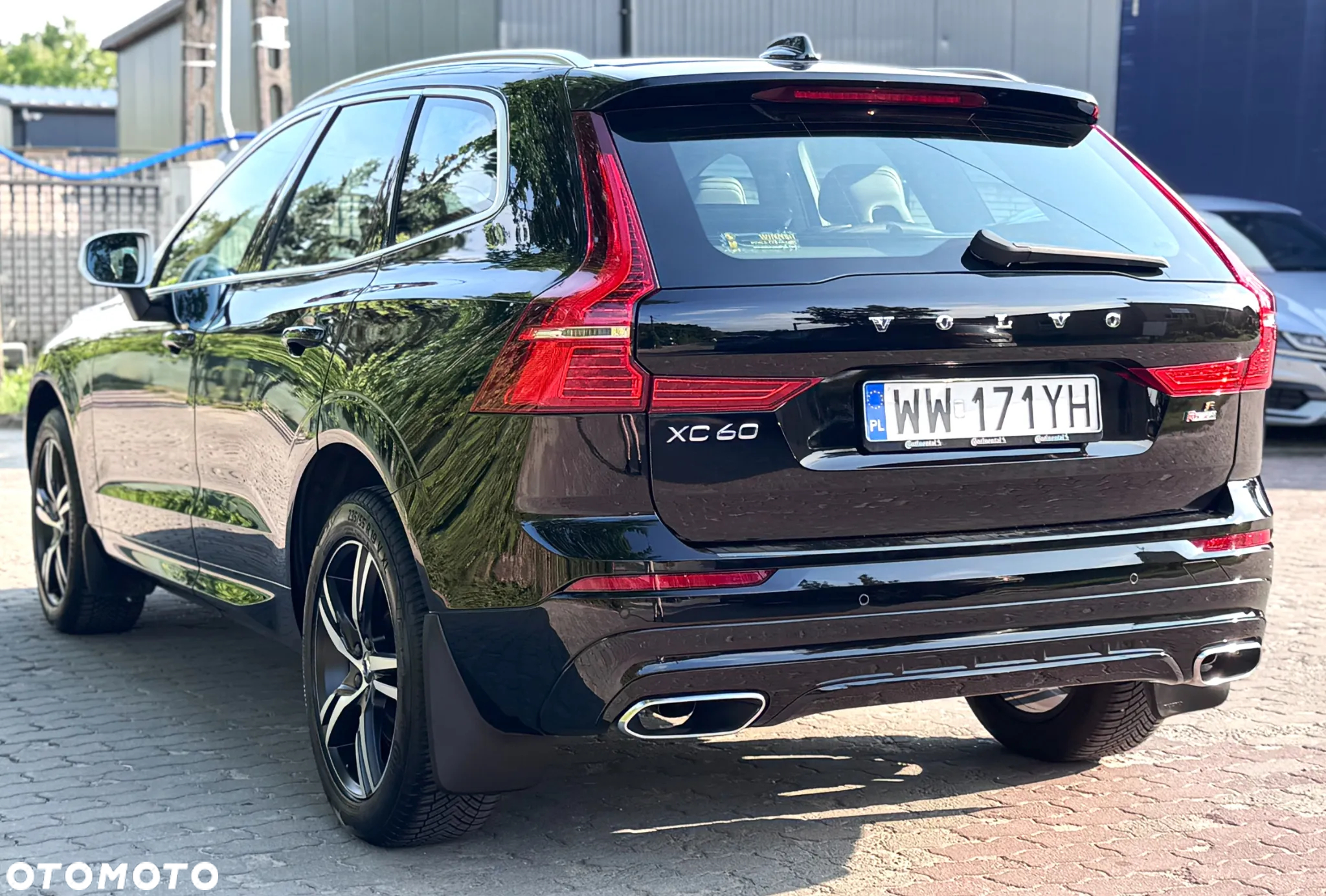 Volvo XC 60 D4 AWD R-Design - 6