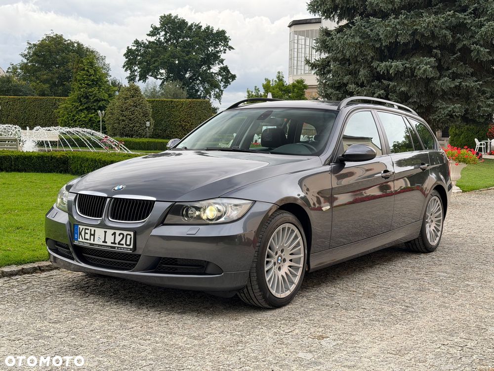 BMW Seria 3 - 1