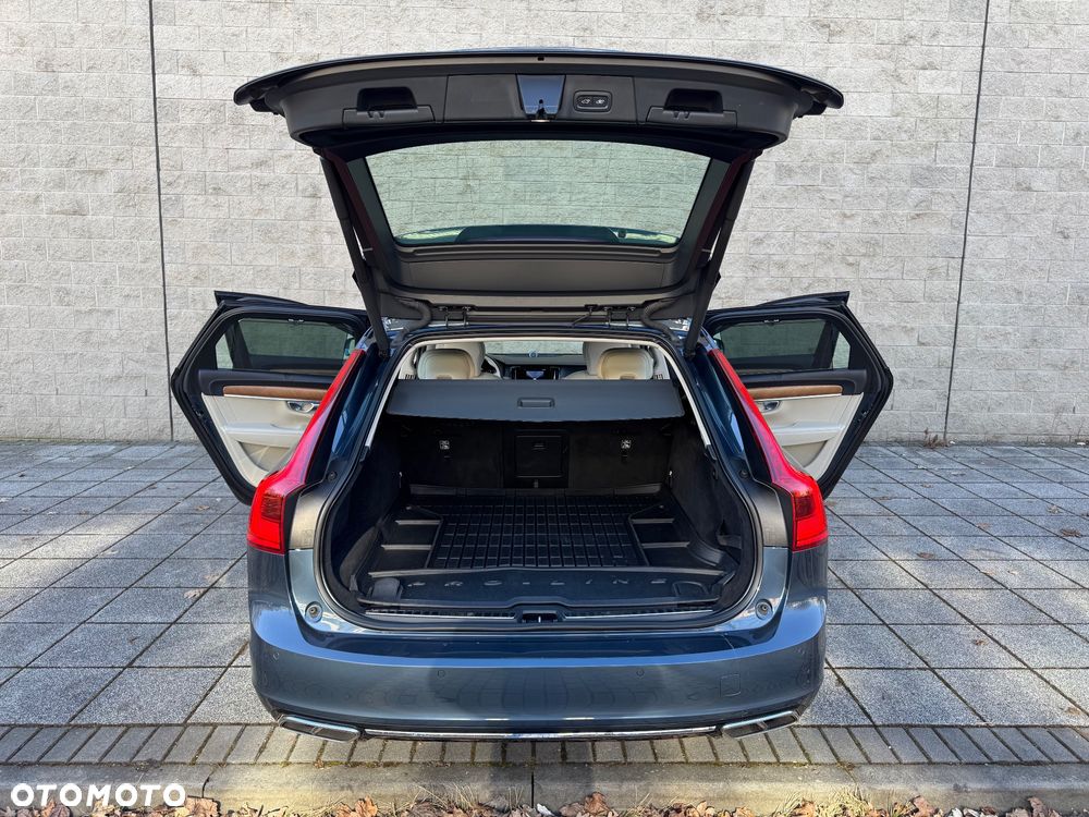 Volvo V90 D4 SCR AWD Inscription - 9
