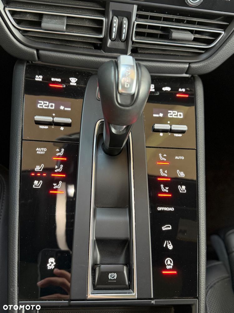 Porsche Macan PDK - 12