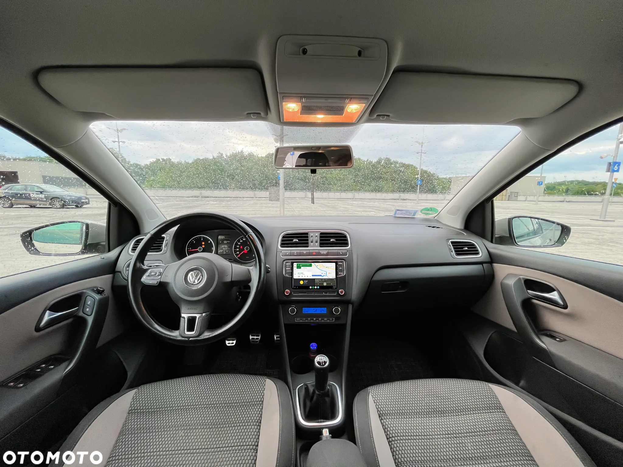 Volkswagen Polo 1.6 TDI Cross - 2