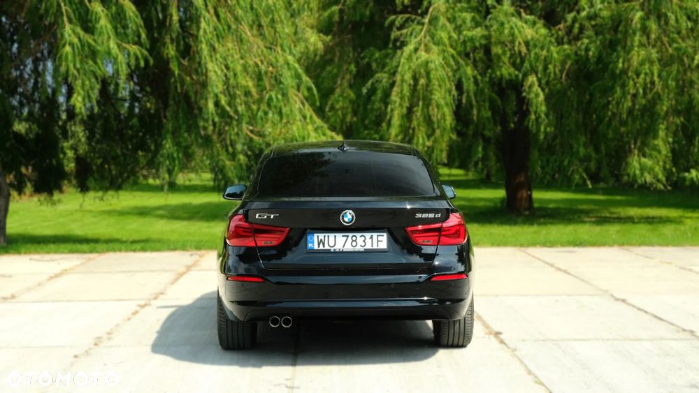 BMW 3GT 325d Sport Line - 4