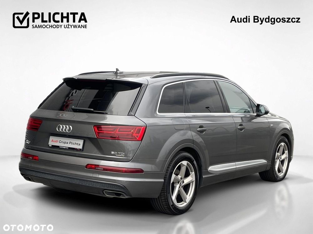 Audi Q7 - 6