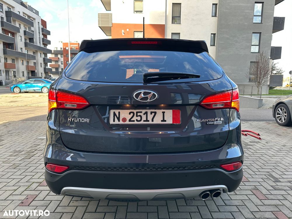 Hyundai Santa Fe blue 2.0 CRDI 4WD Premium - 12