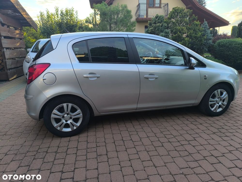 Opel Corsa 1.4 16V Edition 111 Jahre - 6