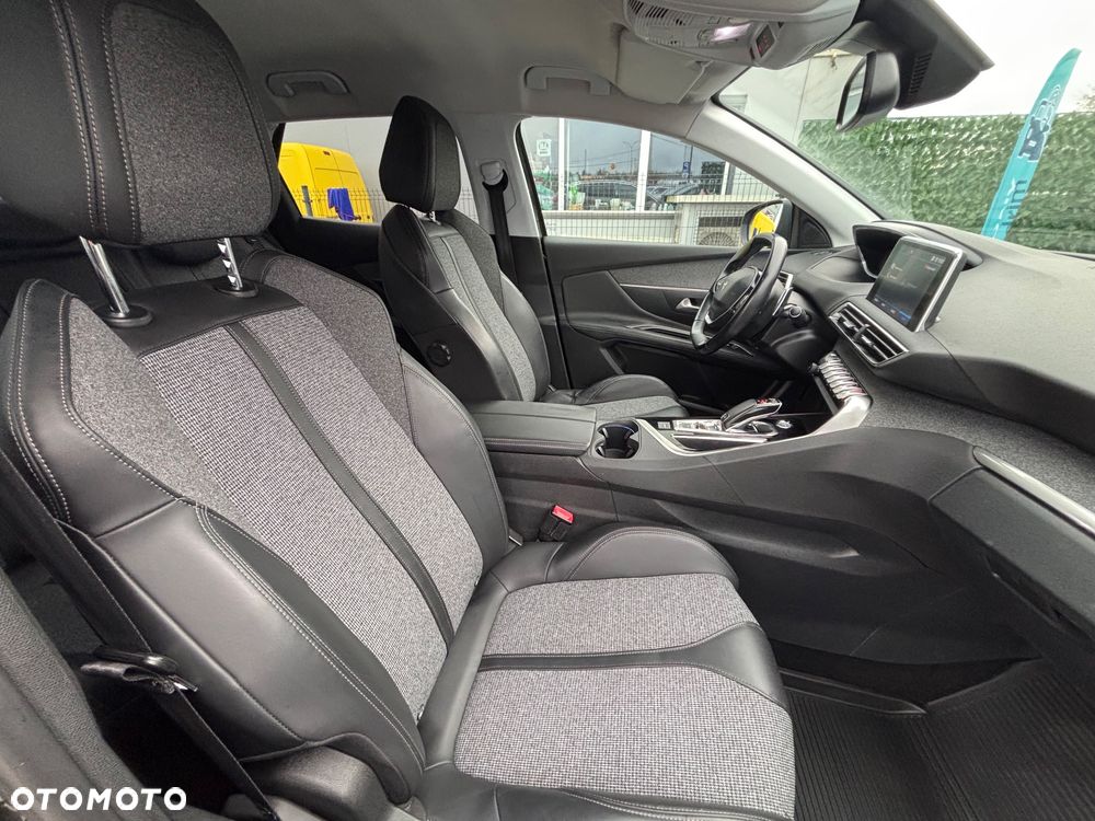 Peugeot 3008 1.6 BlueHDi Allure S&S EAT6 - 30