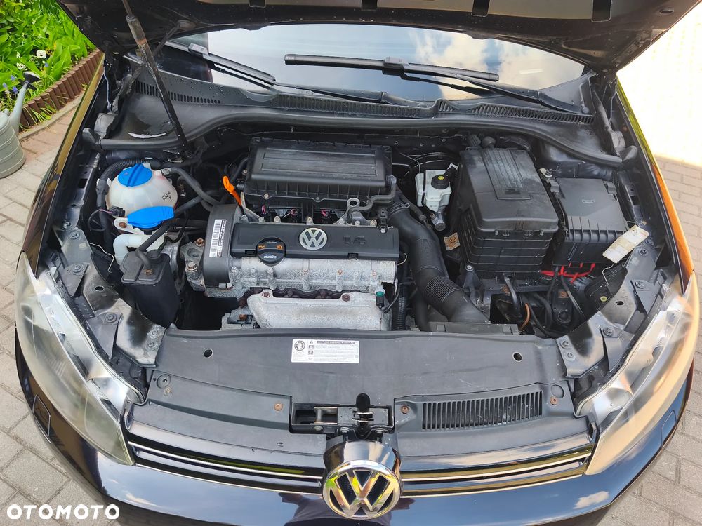 Volkswagen Golf 1.4 Comfortline - 24