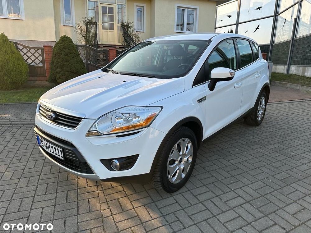 Ford Kuga - 1