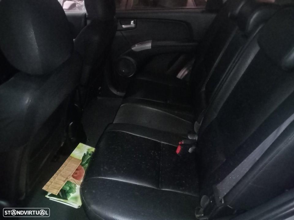 CONJUNTO DE PNEUS KIA SPORTAGE KM - 19