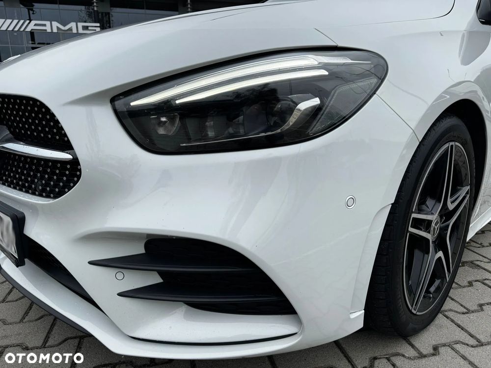 Mercedes-Benz Klasa B 220 d AMG Line 8G-DCT - 4