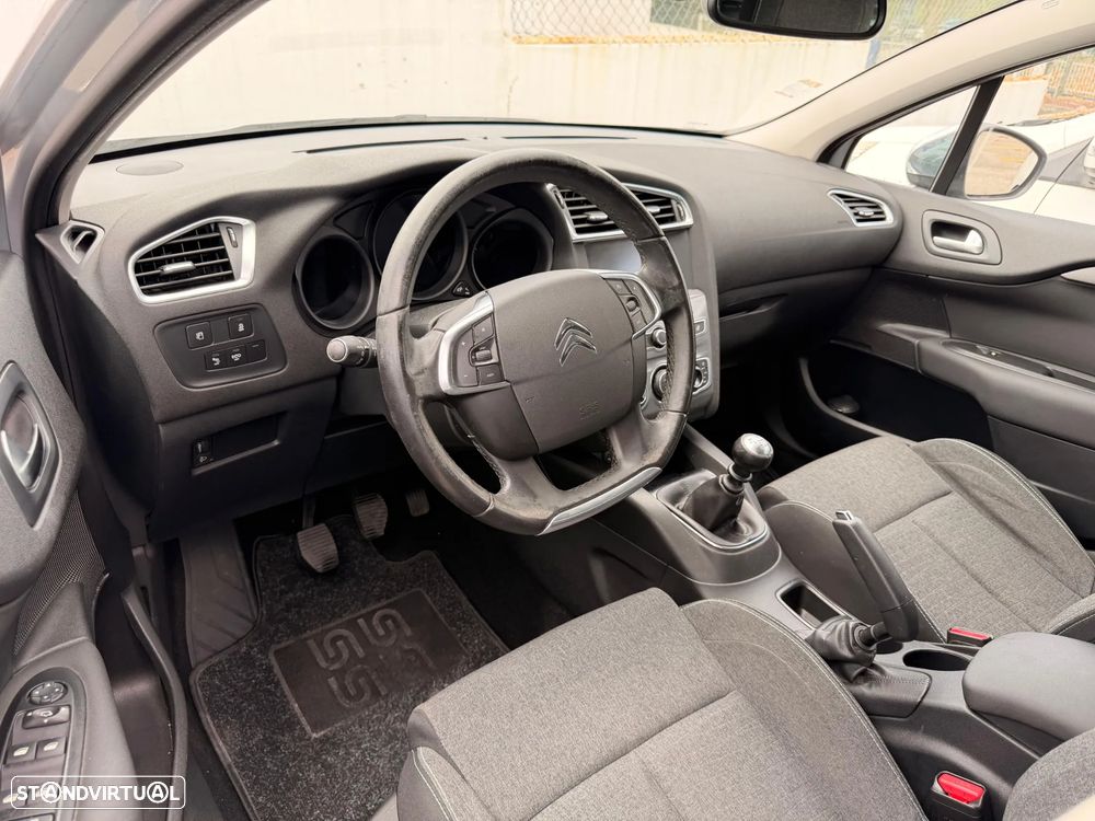 Citroën C4 BlueHDi 120 Stop&Start Selection - 13