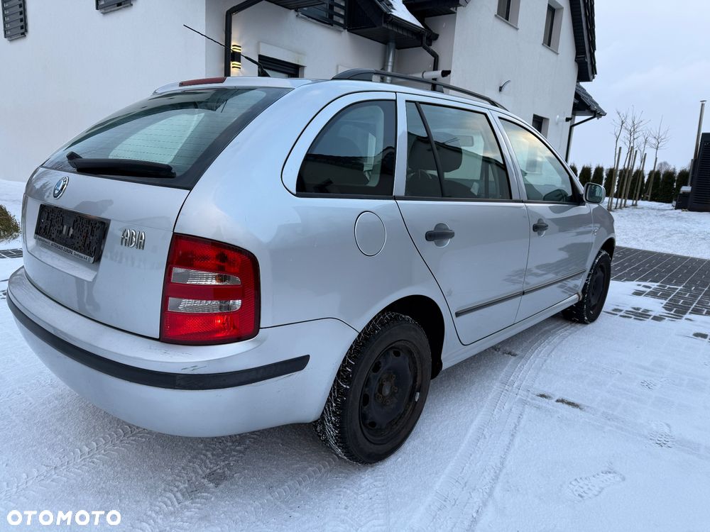 Skoda Fabia 1.4 16V Combi Comfort - 3