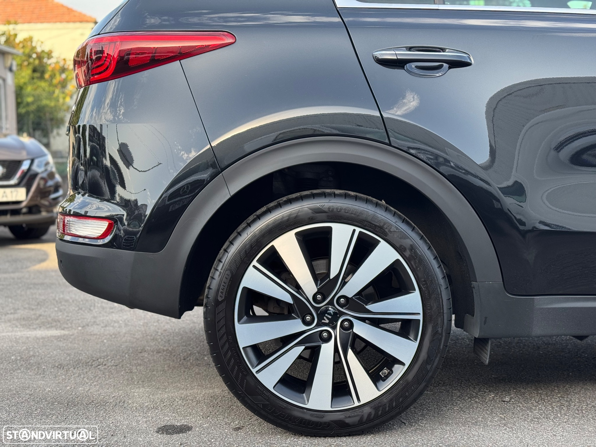 Kia Sportage 1.7 CRDI ISG TX - 9