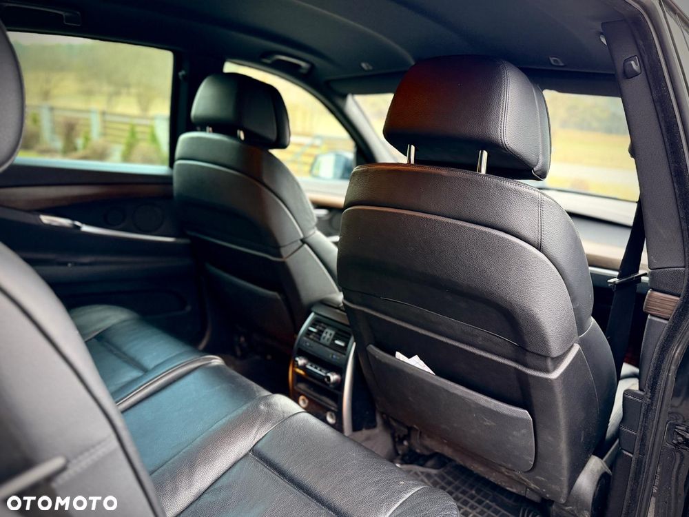 BMW Seria 5 - 12
