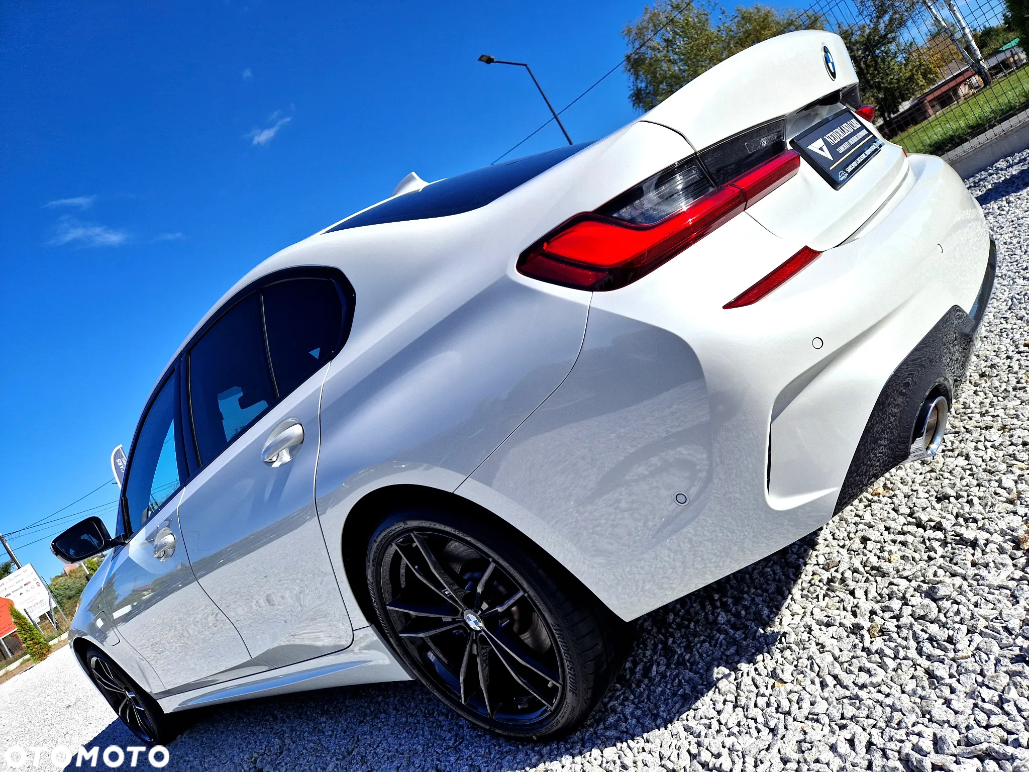 BMW Seria 3 330e M Sport sport - 8