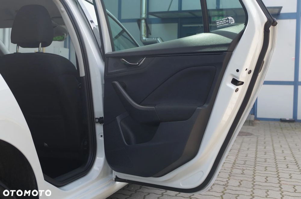Skoda Scala 1.6 TDI SCR Ambition - 14