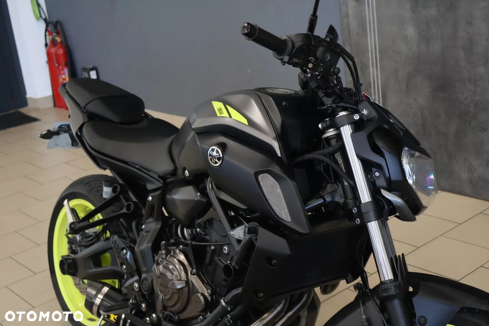 Yamaha MT - 11