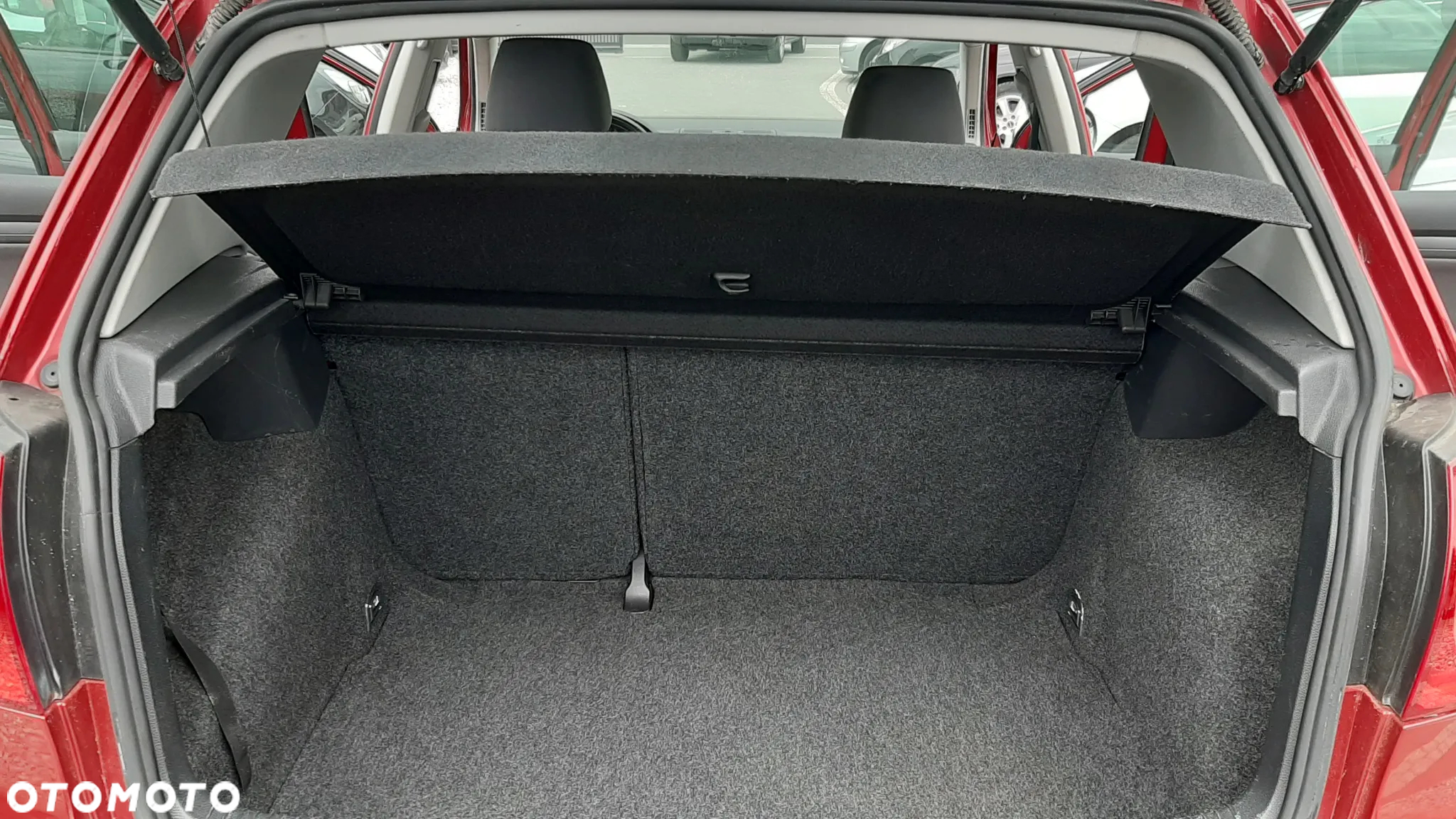 Volkswagen Golf 1.6 Team - 13