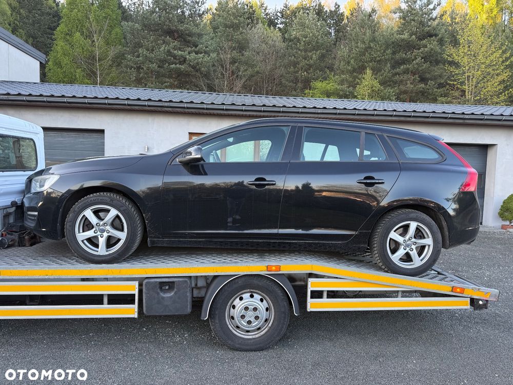 Volvo V60 D4 Edition Pro - 2