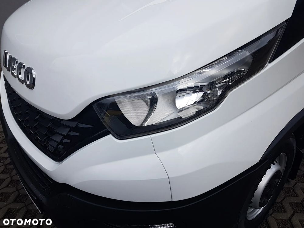 Iveco DAILY KONTENER NISKOPODŁOGOWY 4,43x2,23x2,42 SKLEP FOODTRUCK BAR KLIMA KONIOWÓZ KAMPER - 27