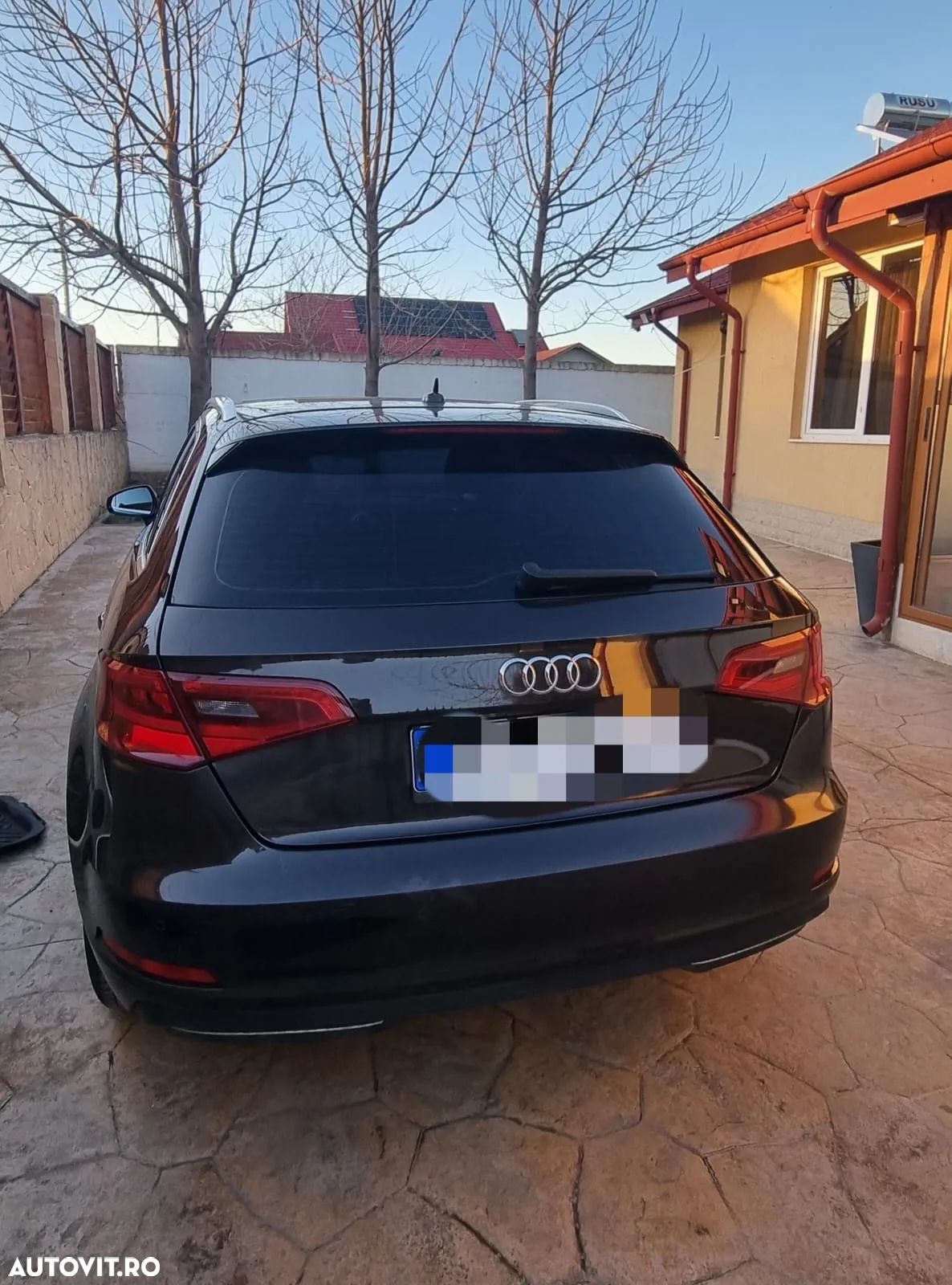 Audi A3 Sportback 1.4 TFSI Stronic Ambition - 1
