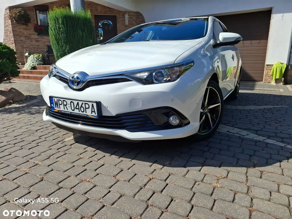 Toyota Auris 1.8 VVT-i Automatik Edition-S - 1