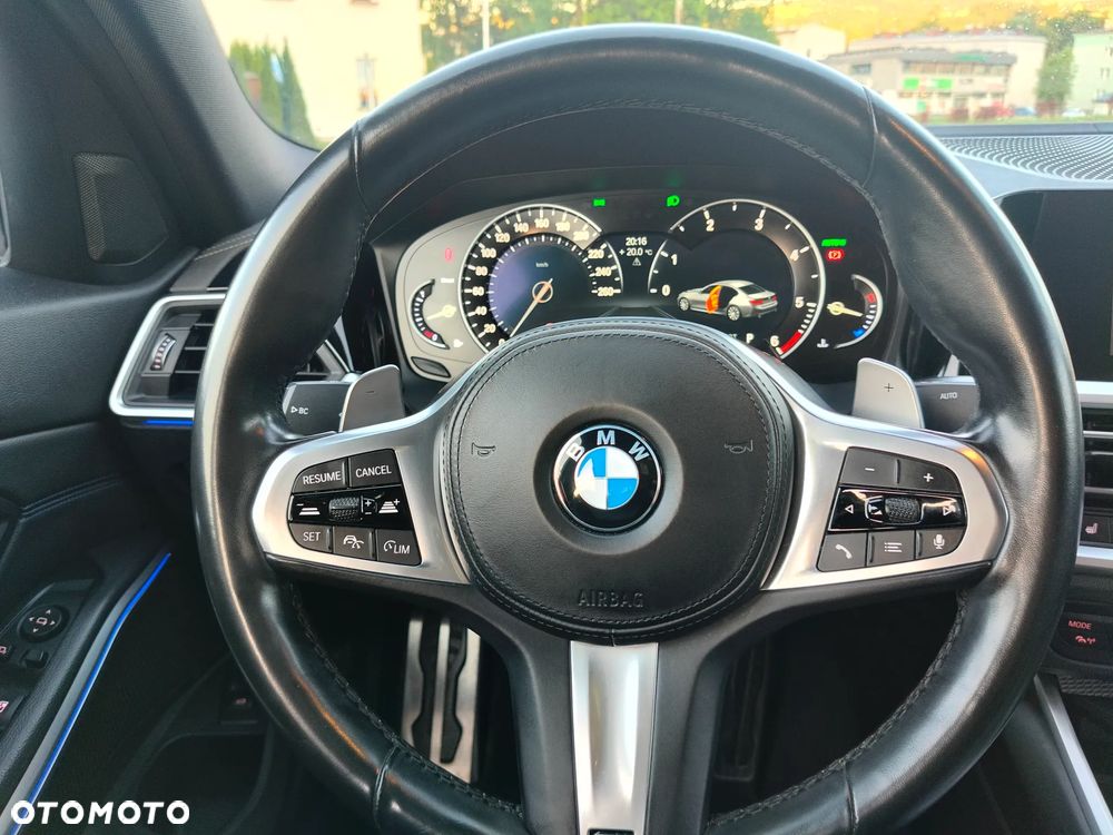 BMW Seria 3 320d M Sport Shadow - 23