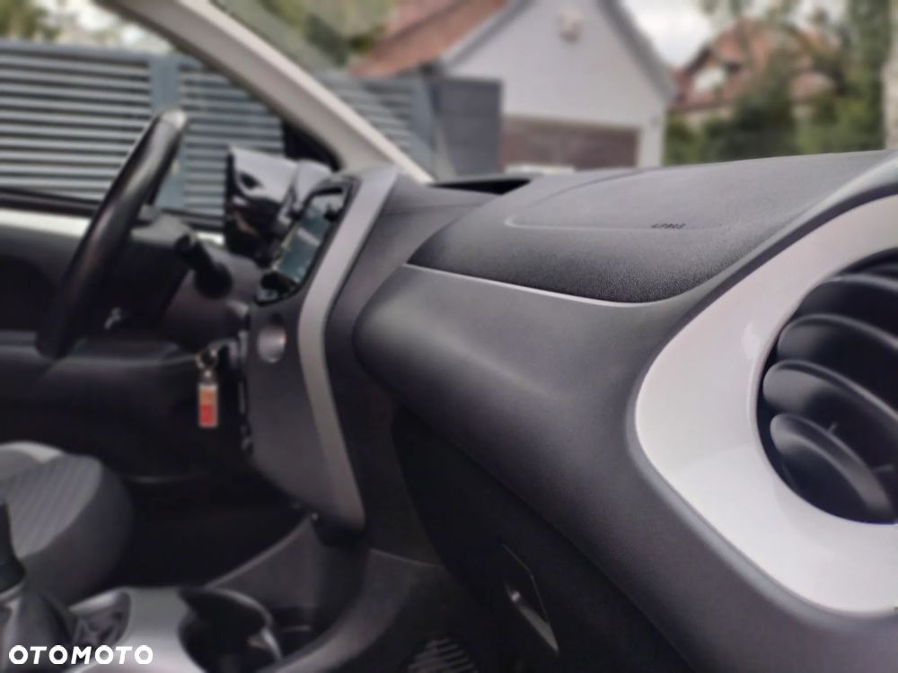 Toyota Aygo - 32