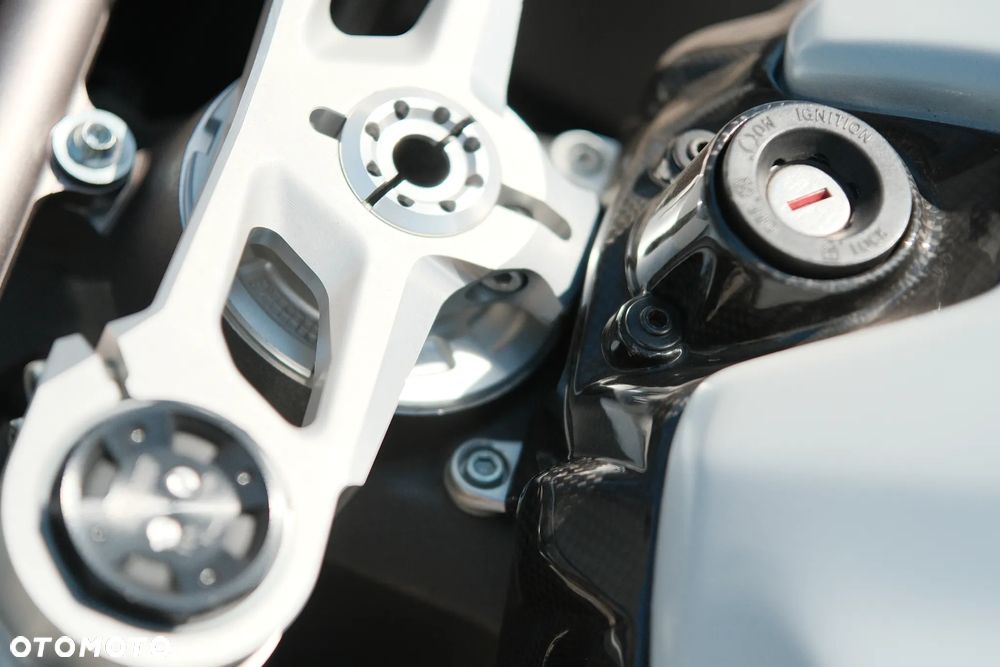 Ducati Panigale 899 - 13