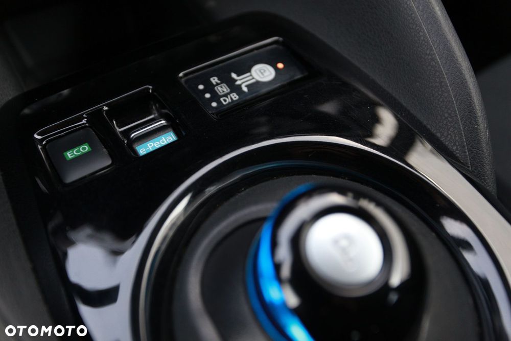 Nissan Leaf 40kWh Acenta (6.6 kW) - 27