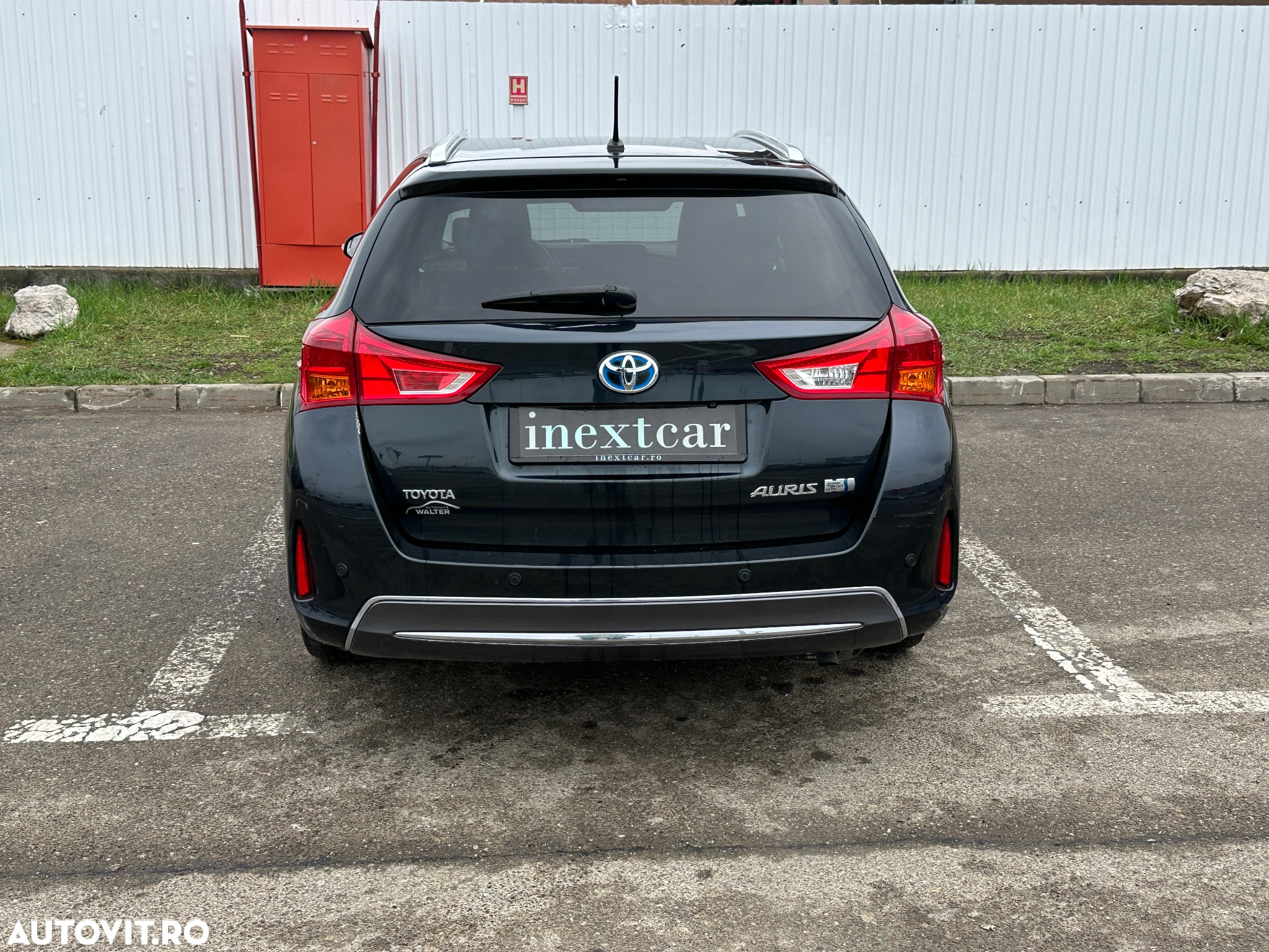 Toyota Auris 1.8 VVT-i Hybrid Automatik Touring Sports Executive - 4