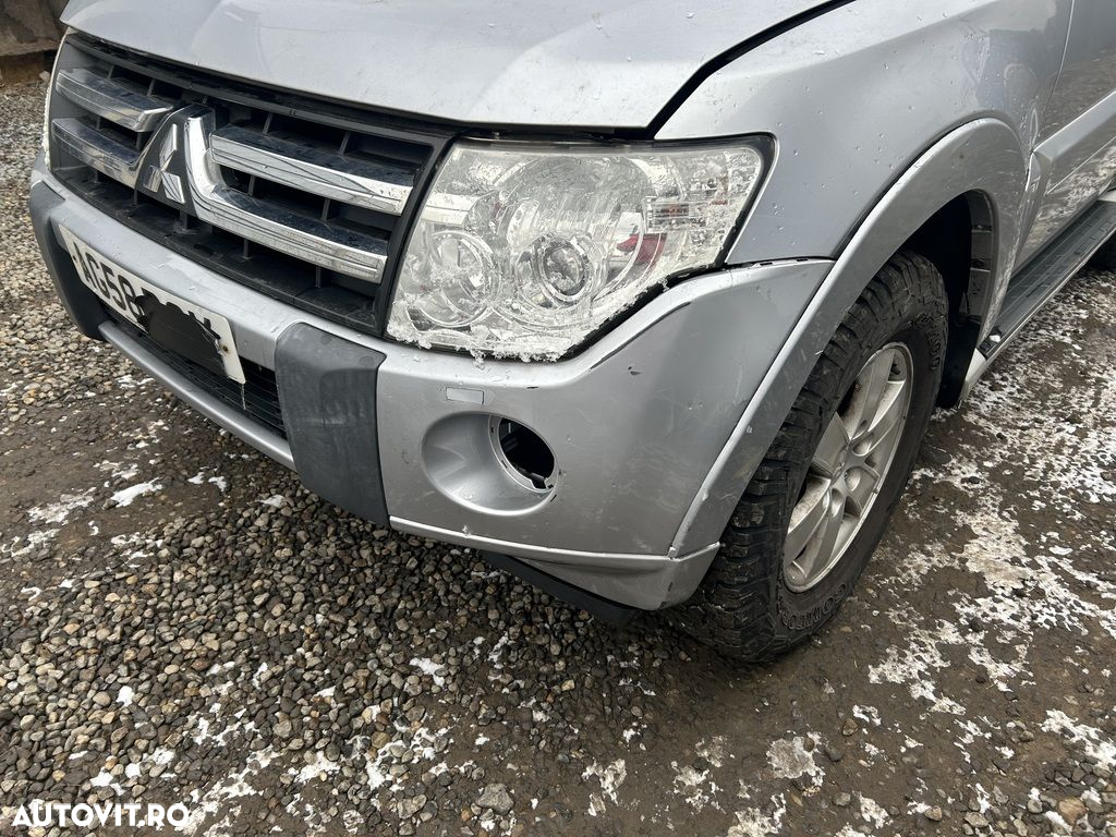Bara fata Mitsubishi Shogun Pajero 2006 - 2011 GRI (1191) model fara spalatoare far - 2
