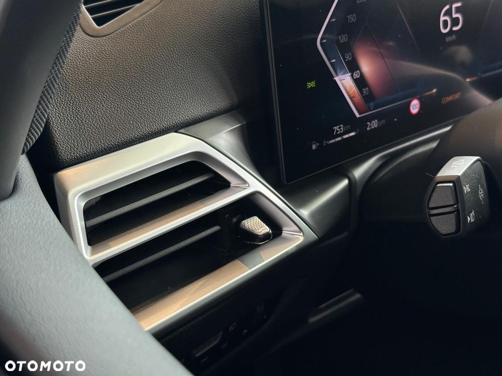 BMW Seria 3 320i - 22